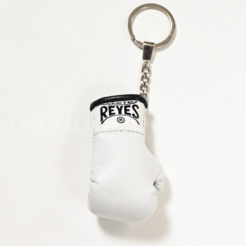 【Reyes/レイジェス】　ミニグローブキーホルダー　ホワイト