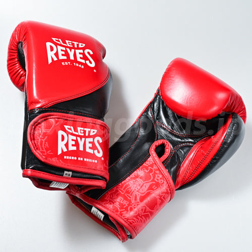 【Reyes/レイジェス】　トレーニング用グローブ８オンス　マジックテープ式　レッド×ブラック